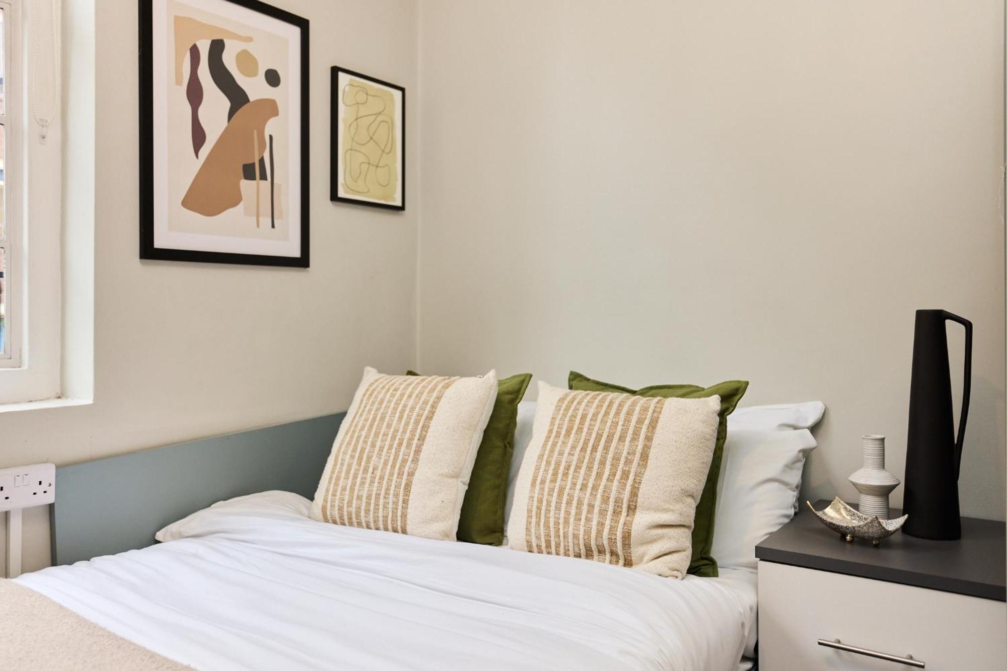 Louise House Hostel London Luaran gambar